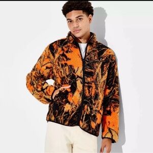 Men’s “original use”  Fleece Jacket L NWT